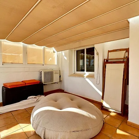 2 Bed Penthouse With Sea View Appartamento *